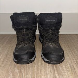 ♦️SOLD♦️Merrell Black and Gray Outdoor Boots